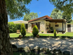 Casita Rural de Campo con Jardín Privado